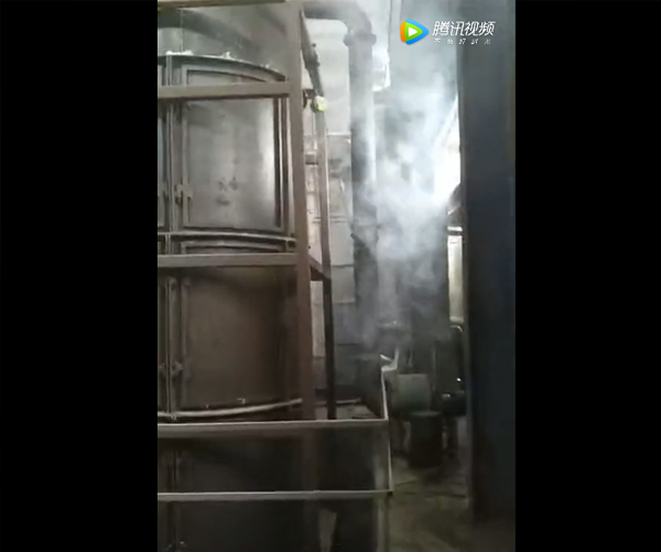 立式圓筒螺旋電磁振動(dòng)烘干機