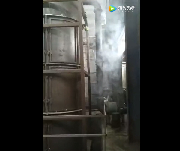 立式圓筒螺旋電磁振動(dòng)烘干機